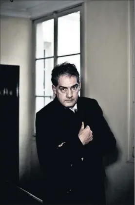  ?? / STEPHANE GRANGIER ?? El escritor Philip Kerr, en 2012 en París.