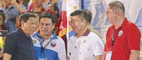  ?? JUN MENDOZA ?? Pres. Duterte shares a light moment with Sen. Miguel Zubiri, Presidenti­al Adviser in Sports Dennis Uy and PSC chairman Butch Ramirez during the opening of the Philippine National Games in Cebu City.
