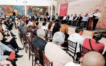  ?? /CORTESÍA ?? A México y Durango les va a ir mejor, manifestó el gobernador José Rosas Aispuro Torres al inaugurar el Foro Estatal