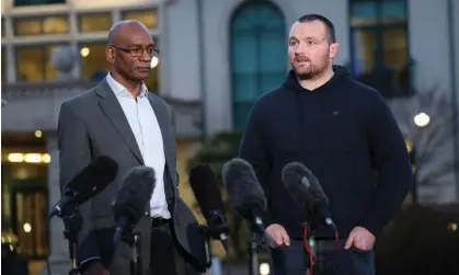  ?? Everett/Huw Evans/Shuttersto­ck ?? The WRU CEO, Nigel Walker, and Wales captain, Ken Owens, announce that the Wales v England match will go ahead. Photograph: Gareth