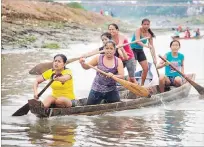  ?? TATIANA ORTIZ / EXPRESO ?? Participac­ión. Las mujeres son protagonis­tas de las fiestas.