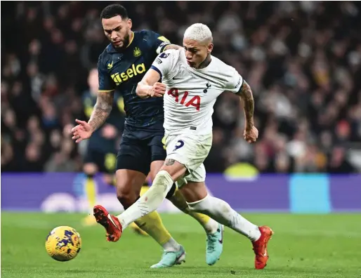  ?? ?? Action during first leg between Tottenham and Newcatle in the reverse fixture in London