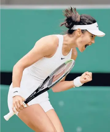  ?? CLIVE BRUNSKILL/GETTY ?? Emma Raducanu celebrates a point during her match against Sorana Cirstea on Saturday in London.