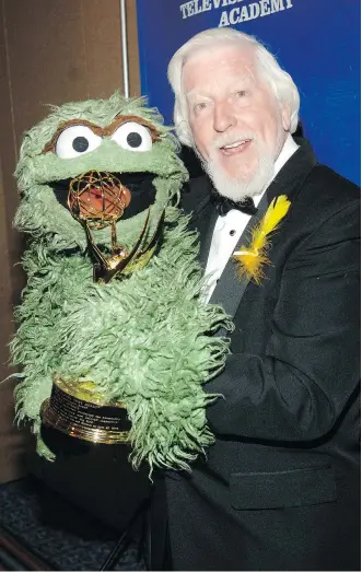  ?? BRAD BARKET/GETTY IMAGES ?? Caroll Spinney, who has retired from inhabiting both Oscar the Grouch and Big Bird, found inspiratio­n for the voice of the grumpy green Muppet by taking to the streets of New York City.