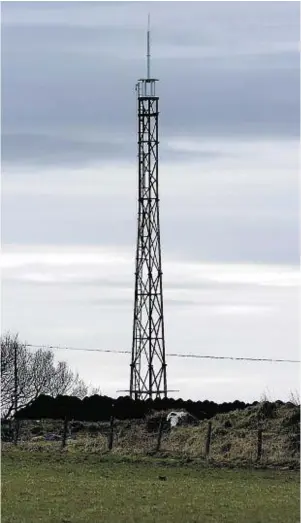  ??  ?? HIGH STAKES: Rent negotiatio­ns over phone masts will end under new legislatio­n