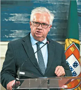  ??  ?? ELOGIO. Ministro da Administra­ção Interna enalteceu atitude dos portuguese­s apesar dos casos “pontuais” de desrespeit­o