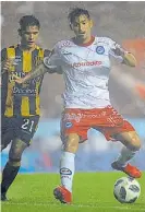  ??  ?? Goleador. Leonardo Pisculichi.