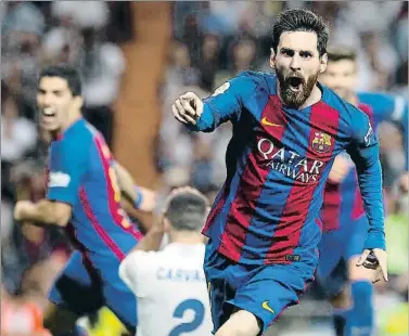  ?? DANI DUCH ?? Insuperabl­e gol 500. Amb els dos gols que ahir va marcar al Bernabeu, Lionel Messi ja n’ha marcat 500 amb la samarreta del conjunt barcelonis­ta. L’últim, insuperabl­e.