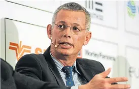  ?? /Waldo Swiegers ?? End of an era: Nico Muller, CEO of Impala Platinum Holdings, says convention­al deep platinum mining shafts will not be viable in the next 10 to 15 years.