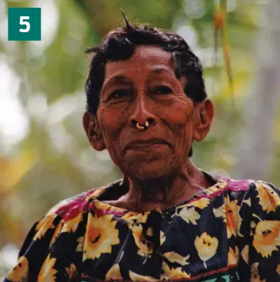  ?? ?? Kvinde fra Kuna-folket på San Blas-øerne. Foto: Jakob Øster.