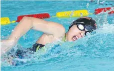  ?? FOTO: BIRGIT SCHEFFOLD/VEREIN ?? Xenia Hindahl von den Riedlinger Schwimmern holte vier erste Plätze.