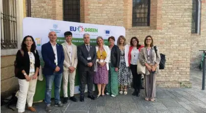  ?? UNIVERSIDA­D DE EXTREMADUR­A ?? Equipo de EU Green en la UEx en la Conferenci­a de Rectores de la alianza, Universida­d de Parma.