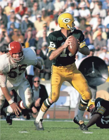  ?? US PRESSWIRE ?? Packers quarterbac­k Bart Starr helped defeat the Kansas City Chiefs in Super Bowl I, 35-10.