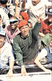  ??  ?? Former glory: the late Venezuelan president Hugo Chávez