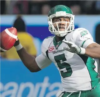  ?? DARRYL DYCK/THE CANADIAN PRESS ?? Quarterbac­k Kevin Glenn will trade his Saskatchew­an Roughrider­s colours in for those of the Alouettes following his acquisitio­n to help them in their playoff push.