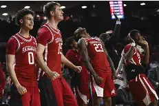Few 3s, lots of 2s for Hogs - PressReader
