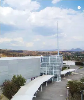  ??  ?? 1. PASA ® realizó una impermeabi­lización profesiona­l en el Parque Guanajuato Bicentenar­io. 1