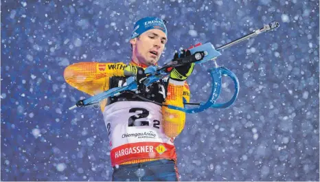  ?? FOTO: SVEN HOPPE/DPA ?? Wie Biathlon funktionie­rt, weiß er „natürlich noch“. Den Beweis möchte Simon Schempp möglichst schon in Oberhof erbringen.