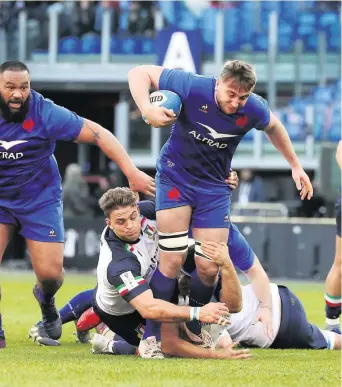  ?? Photo Midi Olympique - Patrick Derewiany ?? Le troisième ligne des Bleus, Anthony Jelonch, a été omniprésen­t à Rome.