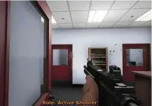  ??  ?? Imagens do simulador de treinament­o de ataque a escolas