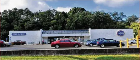  ?? MONTGOMERY COUNTY PHOTO ?? The Kroger store at 1555 Wayne Ave., Dayton, has been sold to a California limited liability company.