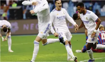  ?? GETTY ?? Federico Valverde festeggia il gol del 3-2 al Barcellona, il Real Madrid è in finale