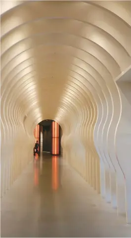  ?? Korea Times photo by Yun Suh-young ?? A futuristic corridor carved in the shape of a keyhole at Hilton Busan inside the Ananti Cove located in Gijang County in Busan.