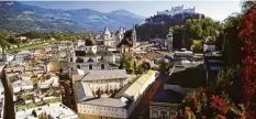  ?? Foto: Salzburg Tourismus/dpa ?? Die Festung thront über Salzburg.