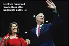  ?? | AP ?? Gov. Bruce Rauner and his wife, Diana, at his inaugurati­on in 2015.