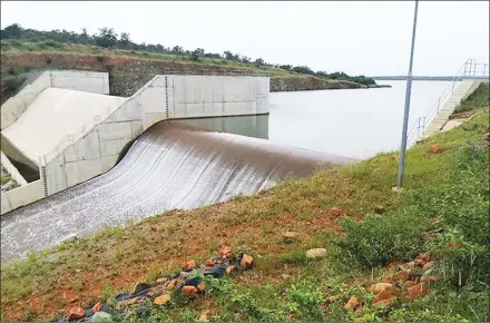  ?? (File pic) ?? ESWADE wants to construct two earth dams and rehabilita­te two more.