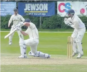  ??  ?? ●●Jim Morgan drives during his 33 for Marple against Tattenhall