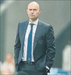  ?? FOTO: EFE ?? Marcel Keizer es el nuevo entrenador del Ajax y releva en el puesto a Peter Bosz
