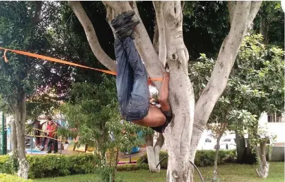  ?? Atado de pies y manos, César Rodrigo fue rescatado después de 8 horas. JAVIER CONDE ??