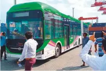  ??  ?? A fleet of 40 state-of-the-art buses arrives at Karachi ■ Port from China for the Green Line section of Bus Rapid Transit System (BRTS).