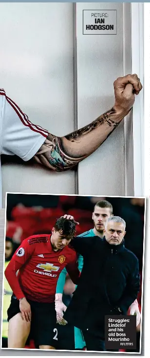  ?? REUTERS ?? Struggles: Lindelof and his old boss Mourinho Entourage