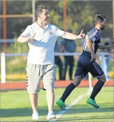  ??  ?? PREPARADO. Sergio González tiene la oferta del Valladolid para renovar encima de la mesa.