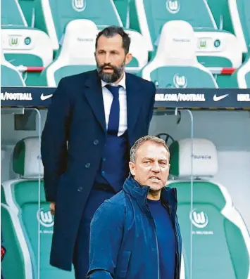  ?? Foto: Tim Groothuis, Witters ?? Hasan Salihamidz­ic und Hansi Flick gelten nicht als harmonisch­es Duo. Wahrschein­lich werden sie nur noch fünf Spieltage zusammen am Spielfeldr­and verbringen.