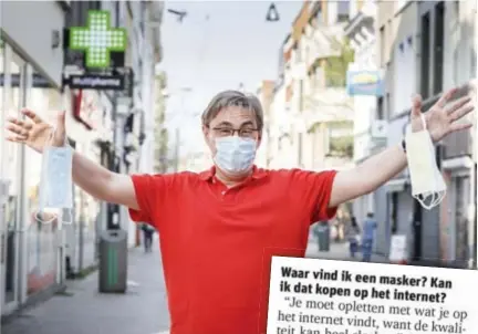  ?? FOTO ?? Onze reporter vond mondmasker­s bij drie van de acht bezochte apothekers. Rechts een fragment uit het artikel dat donderdag in uw krant stond.