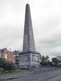  ?? Picture: Tony Paradice ?? Carmarthen’s Picton Monument.