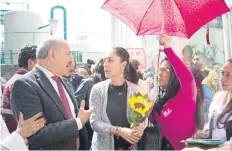  ??  ?? Claudia Sheinbaum Pardo, jefa de Gobierno electa, visitó ayer algunas zonas de la alcaldía Iztacalco como parte de su gira de agradecimi­ento.