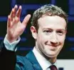  ?? AP ?? FacebookBo­ss Zuckerberg (33) räumte „Fehler“und einen „Vertrauens­bruch“ein