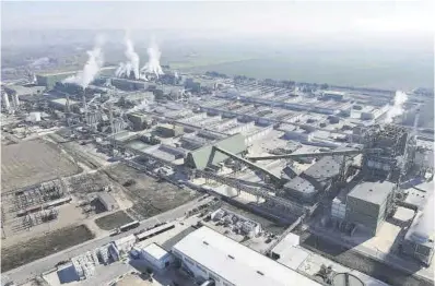  ?? ?? Una imagen aérea de la planta de Saica en El Burgo de Ebro.