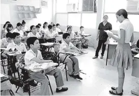  ??  ?? En secundaria, Jalisco mejoró en lenguaje y comunicaci­ón