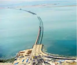  ??  ?? KUWAIT: Aerial view of the Sheikh Jaber Al-Ahmad Causeway Project.