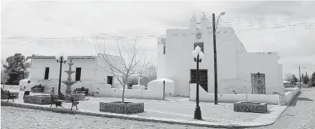  ??  ?? en la cabecera municipal aún se observan edificacio­nes que datan del paso de los primeros colonizado­res en la región