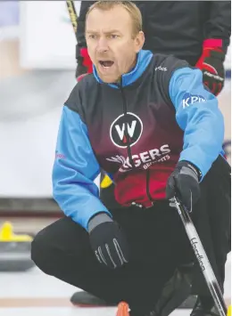  ?? GORDWALDNE­R ?? Skip Bruce Korte calls out to his sweepers in the “B” Final at the Point Optical Curling Classic in Saskatoon, on Sept. 27, 2015.