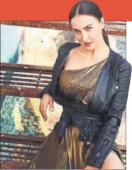  ??  ?? Elli AvrRam is in the Tamil and Kannada remakes of Queen (2013)