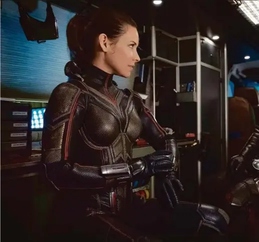  ??  ?? Lilly and Rudd play the Wasp and Ant-Man respective­ly.