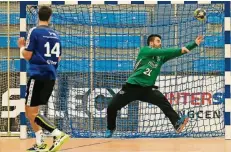  ?? FOTO: H. J. ZAUNBRECHE­R ?? Erstmals von Beginn an eingesetzt und gleich ein sicherer Rückhalt: Matthias Broy hatte einigen Anteil am Dormagener Sieg in Schalksmüh­le.