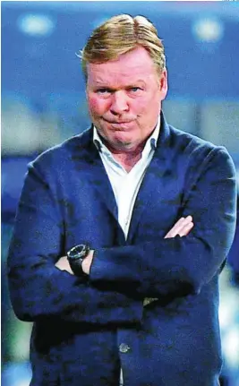  ?? REUTERS ?? Ronald Koeman ha rejuveneci­do al Barça, pero los últimos partidos de Liga le penalizan